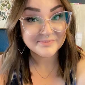 Meet your Posher, Ashlee